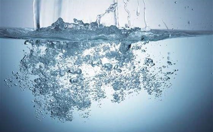 实验室超纯水机应该如何维护和保养